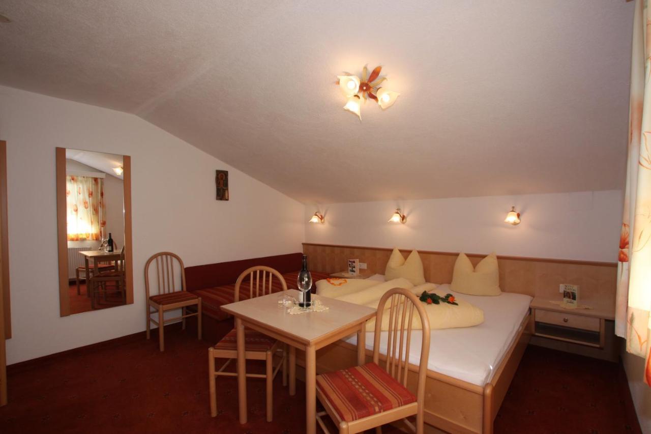 Lechlihof Hotel Ischgl Cameră foto