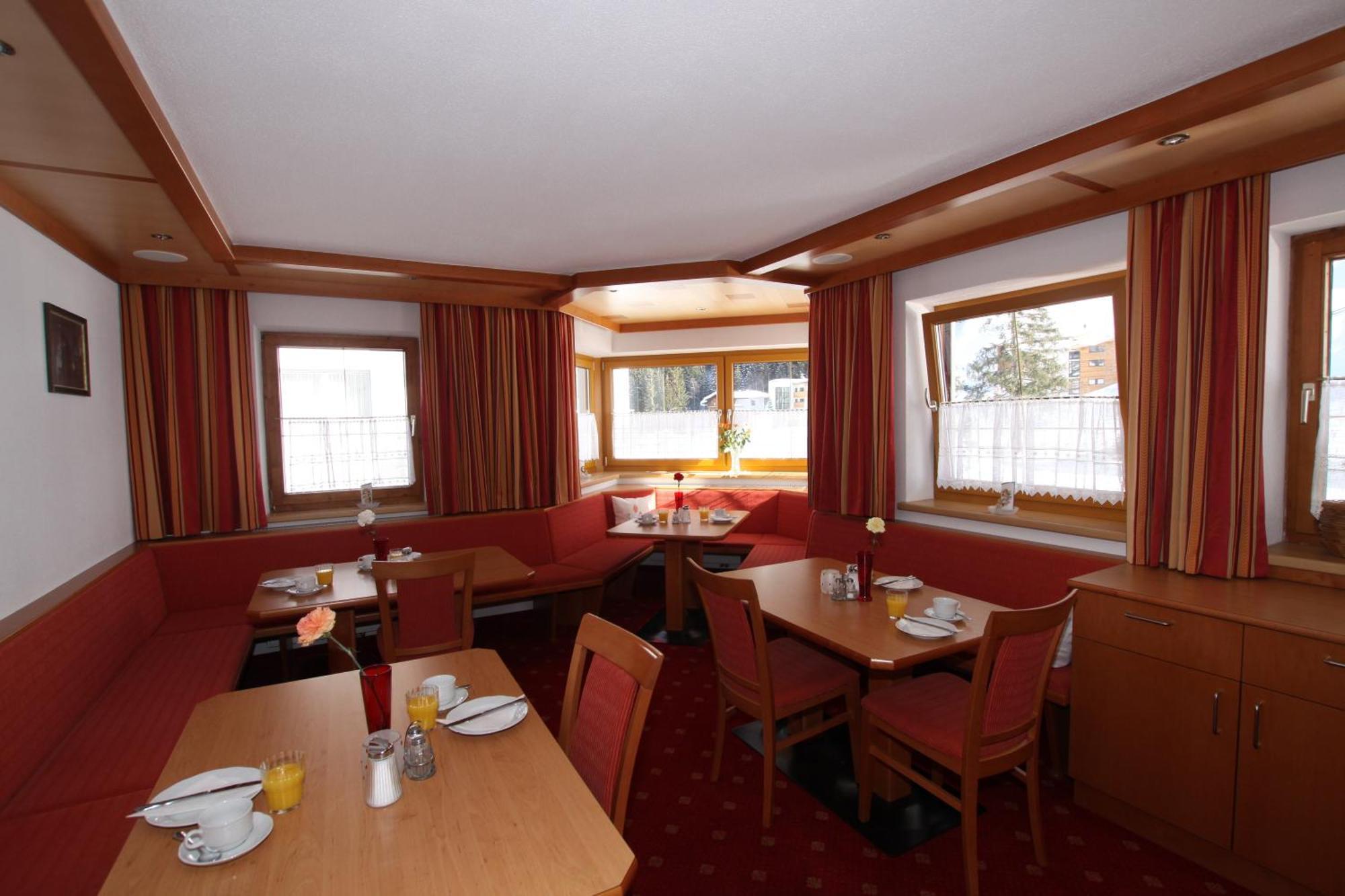 Lechlihof Hotel Ischgl Exterior foto